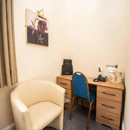 Hotell Oyo The White Hart 3*